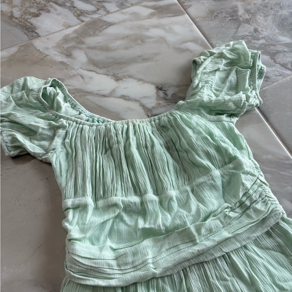 Elegant Mint Green Mini Dress - Picture 2 of 5